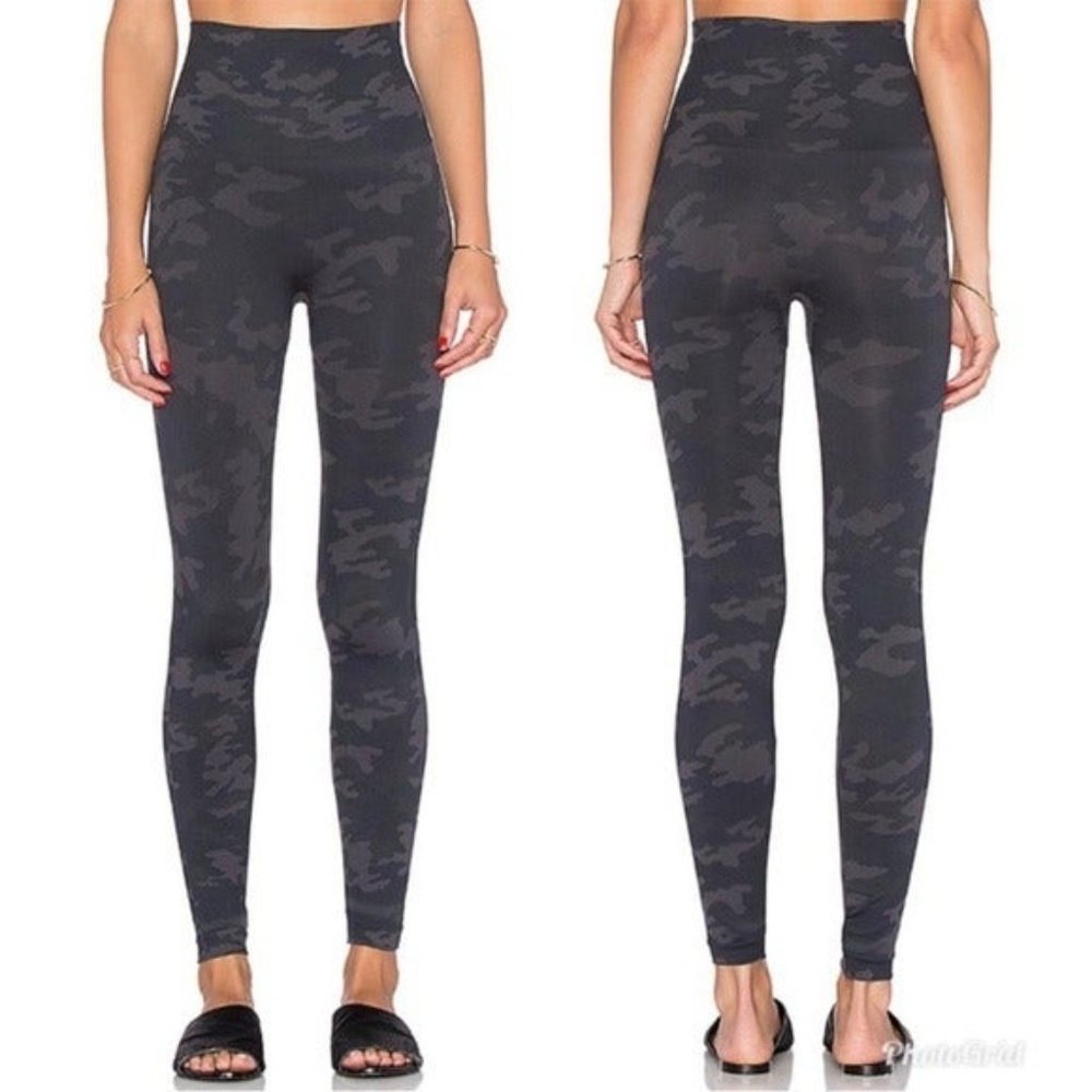 Spanx Look At Me Now High Waisted Black Camo Leggings Size Large